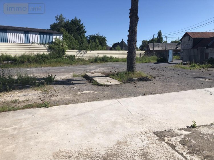 Fonds et murs commerciaux a vendre Busigny 59137 Nord 780 m2  209600 euros