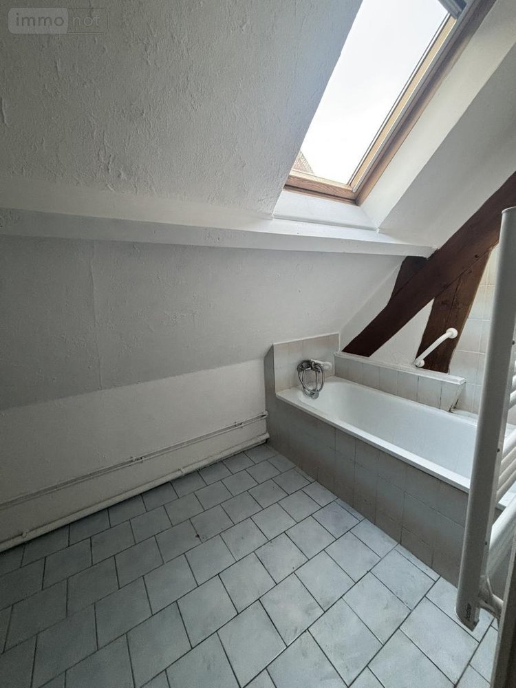 Location maison Montreuil-l'Argillé 27390 Eure 80 m2  465 euros