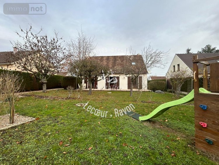 Maison a vendre Luisant 28600 Eure-et-Loir 136 m2 8 pièces 283500 euros