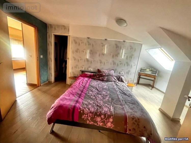 Maison a vendre Saint-Germain-du-Puy 18390 Cher 280 m2 7 pièces 336000 euros