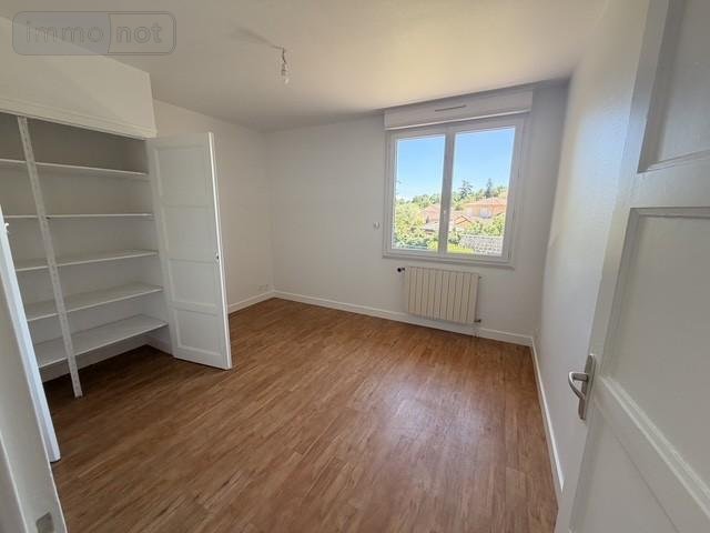 Location maison Mâcon 71000 Saône-et-Loire 140 m2  1188 euros
