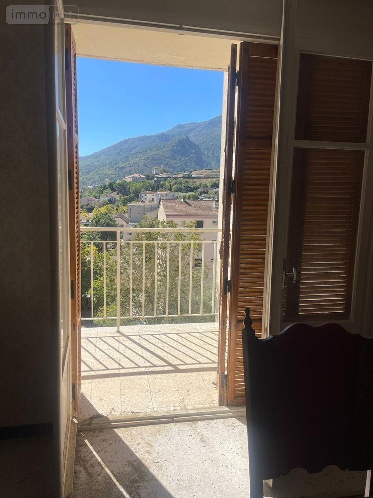 Appartement a vendre Corte 20250 Haute-Corse 77 m2 5 pièces 231880 euros