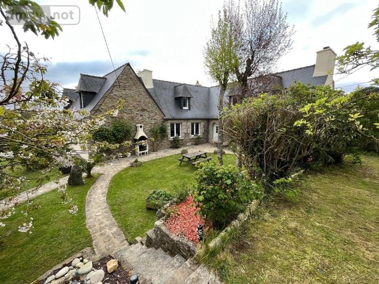 Maison a vendre Langoat 22450 Côtes-d'Armor 196 m2 11 pièces 353600 euros