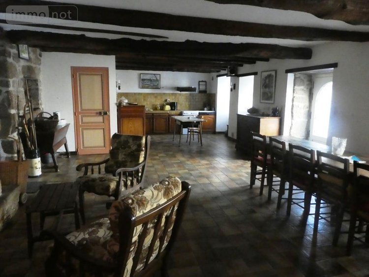 Maison a vendre Guémené-sur-Scorff 56160 Morbihan 185 m2 7 pièces 147550 euros