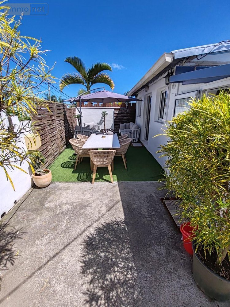 Divers a vendre Le Tampon 97430 Réunion 212 m2  417500 euros