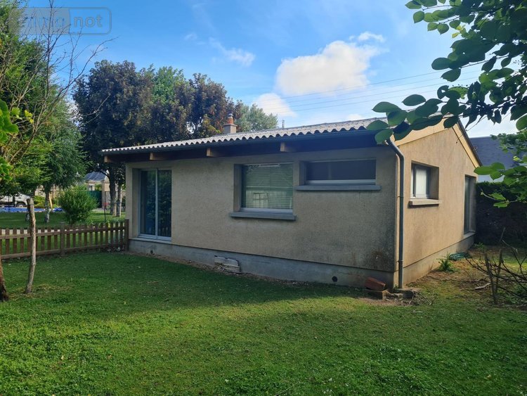 Fonds et murs commerciaux a vendre Saint-Amand-Longpré 41310 Loir-et-Cher 69 m2  114800 euros