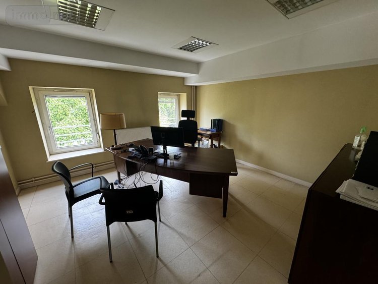 Immeuble a vendre Cambrai 59400 Nord 1500 m2  1370000 euros