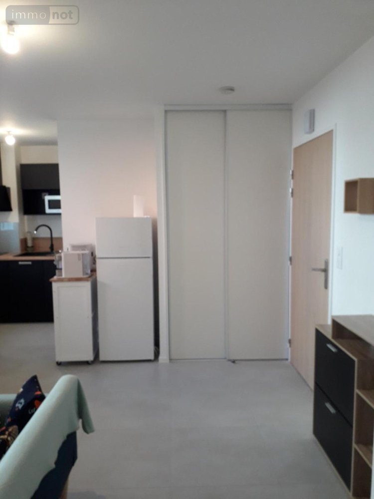 Location appartement Laval 53000 Mayenne 34 m2 1 pièce 510 euros