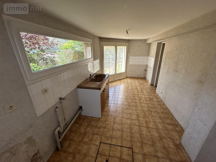 Maison a vendre Saint-Berthevin 53940 Mayenne 127 m2  219450 euros