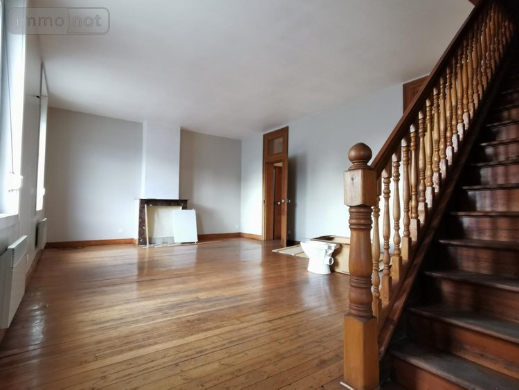 Immeuble a vendre Cambrai 59400 Nord 589 m2  390000 euros