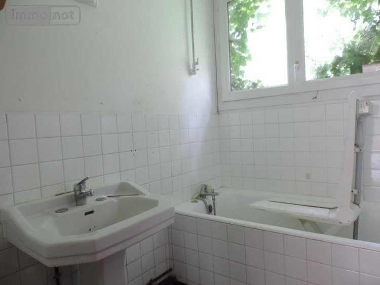 Maison a vendre La Chapelle-Neuve 22160 Côtes-d'Armor 201 m2 6 pièces 99090 euros