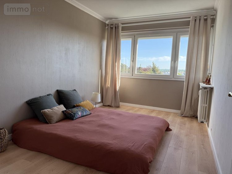 Appartement a vendre Cholet 49300 Maine-et-Loire 88 m2 5 pièces 136240 euros