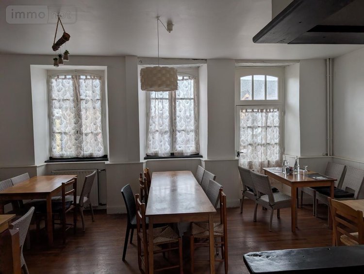 Fonds et murs commerciaux a vendre Lanvollon 22290 Côtes-d'Armor 220 m2  148500 euros