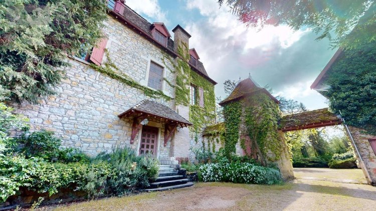 Maison a vendre Serrières-de-Briord 01470 Ain 764 m2 27 pièces 730000 euros