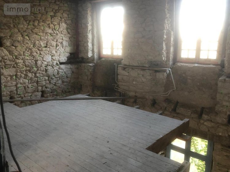 Maison a vendre Guingamp 22200 Côtes-d'Armor 469 m2 12 pièces 191040 euros