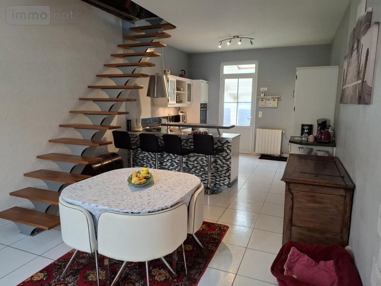 Maison a vendre Pons 17800 Charente-Maritime 84 m2 3 pièces 167872 euros
