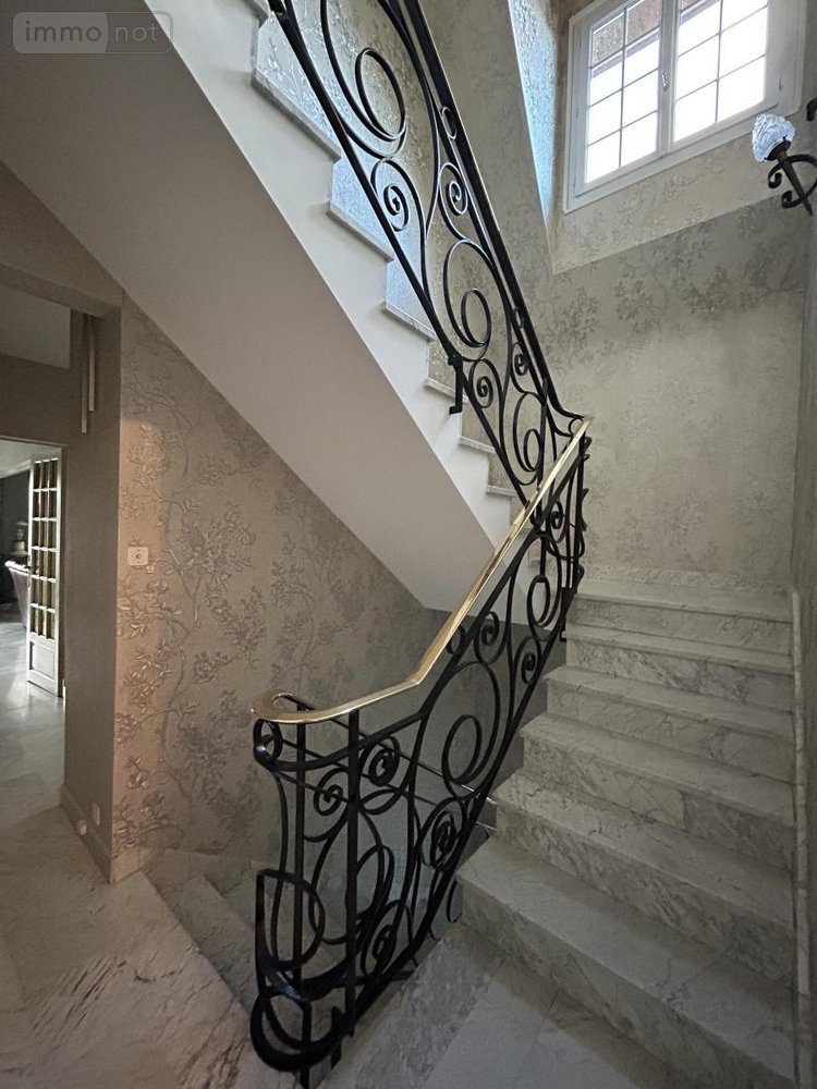 Maison a vendre Corps-Nuds 35150 Ille-et-Vilaine 317 m2 11 pièces 520700 euros