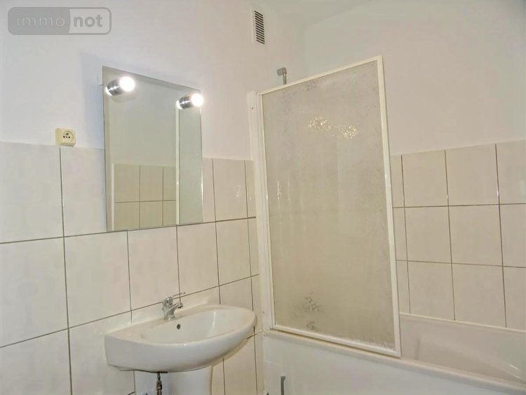 Location appartement Reims 51100 Marne 71 m2 3 pièces 760 euros