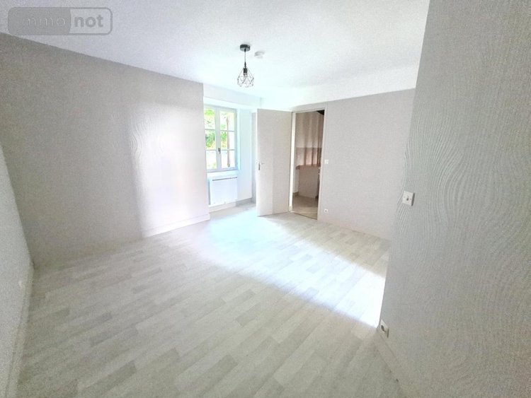 Location maison Villedieu-le-Château 41800 Loir-et-Cher 59 m2 2 pièces 460 euros