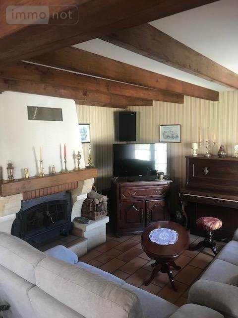 Maison a vendre Saintes 17100 Charente-Maritime 132 m2 5 pièces 246280 euros