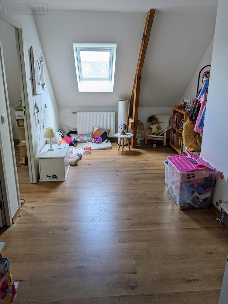 Maison a vendre Noyen-sur-Sarthe 72430 Sarthe 220 m2 8 pièces 228800 euros