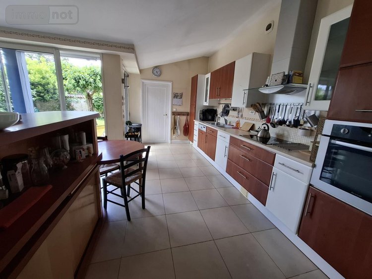 Maison a vendre Saintes 17100 Charente-Maritime 156 m2 6 pièces 475000 euros