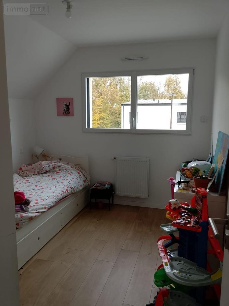 Location maison Tinténiac 35190 Ille-et-Vilaine 108 m2  1100 euros