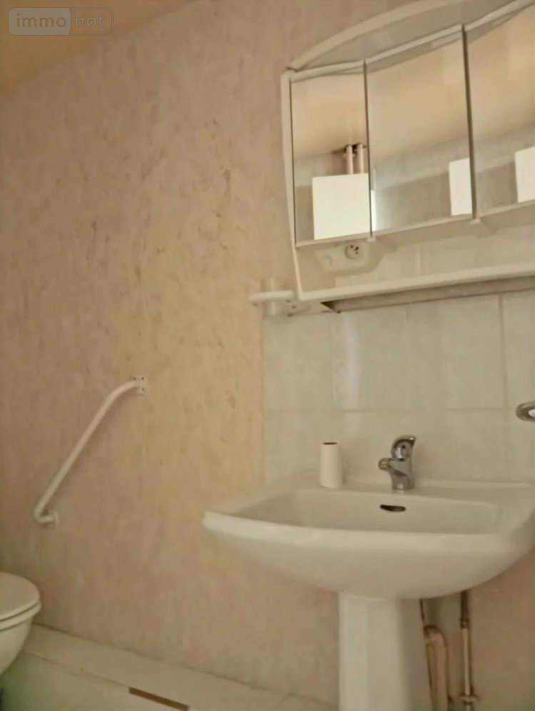 Location appartement Reims 51100 Marne 25 m2 2 pièces 430 euros