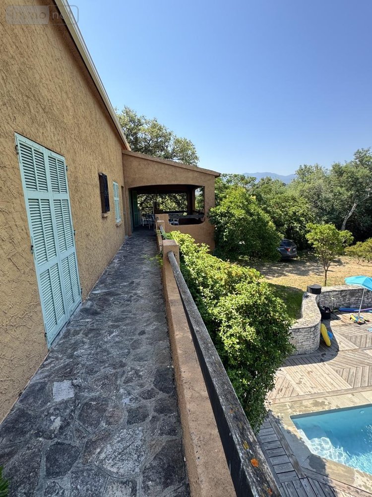Maison a vendre Saint-Florent 20217 Haute-Corse 209 m2 8 pièces 719990 euros