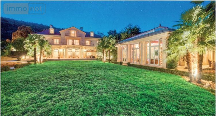 propriete a vendre Divonne-les-Bains 01220 Ain 900 m2 16 pièces