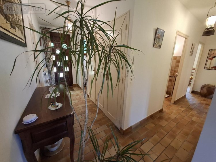 Maison a vendre Saintes 17100 Charente-Maritime 157 m2 8 pièces 267546 euros