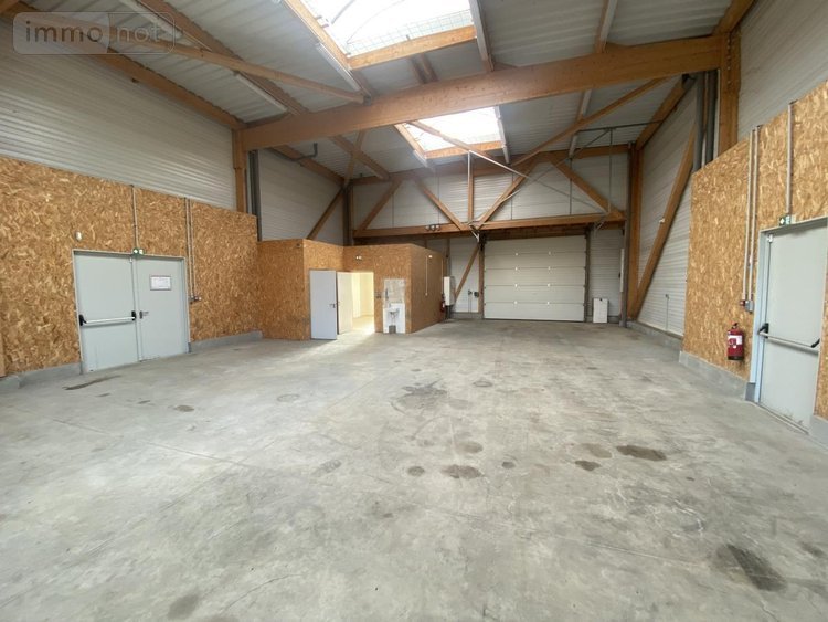 Fonds et murs commerciaux a vendre Étriché 49330 Maine-et-Loire 191 m2  273000 euros