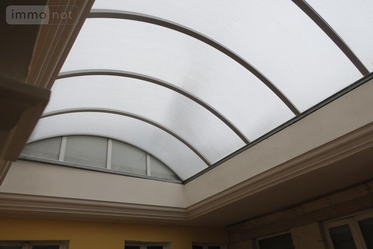 Immeuble a vendre Bourges 18000 Cher 310 m2  374400 euros