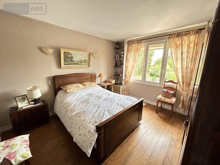 Immeuble a vendre Corbie 80800 Somme 235 m2  297400 euros