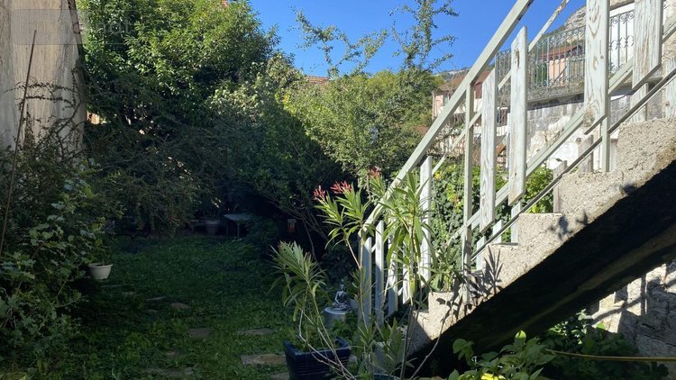 Immeuble a vendre Nantua 01130 Ain 250 m2  288000 euros