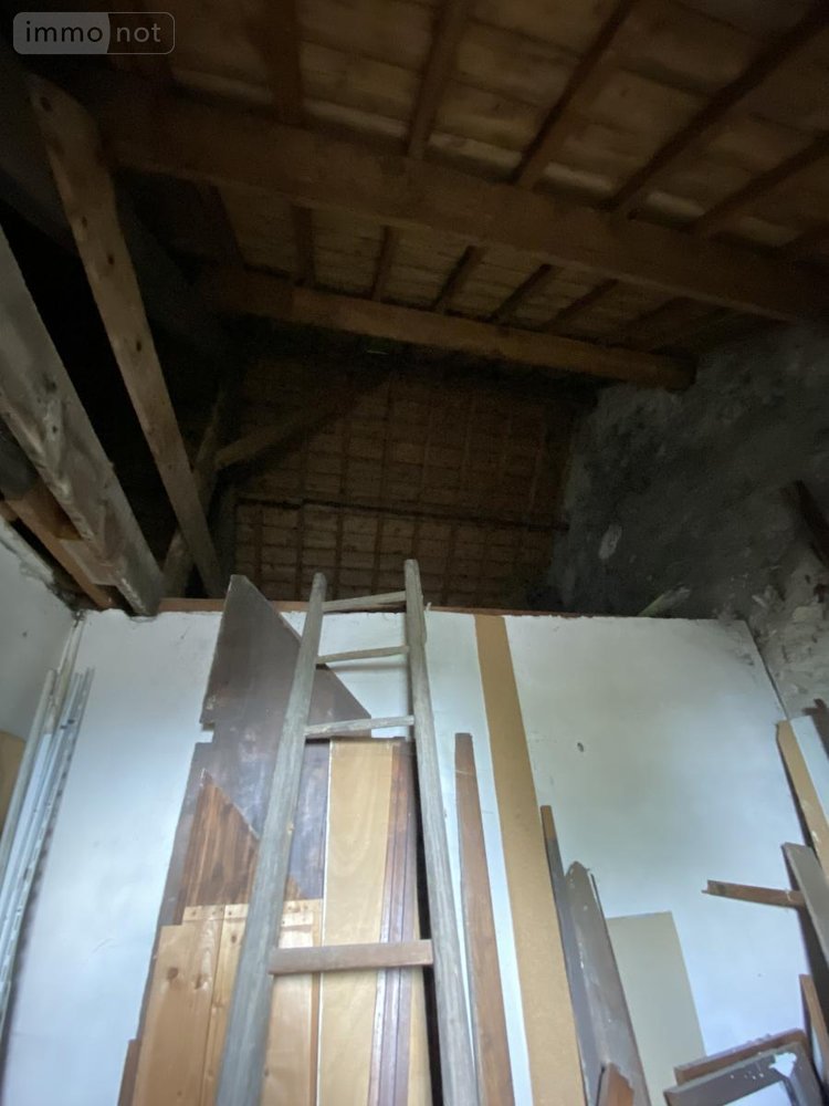 Immeuble a vendre Loudéac 22600 Côtes-d'Armor 111 m2  63500 euros