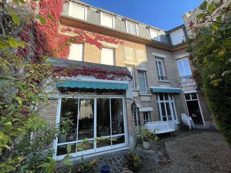 Maison a vendre Reims 51100 Marne 345 m2 11 pièces 1495000 euros