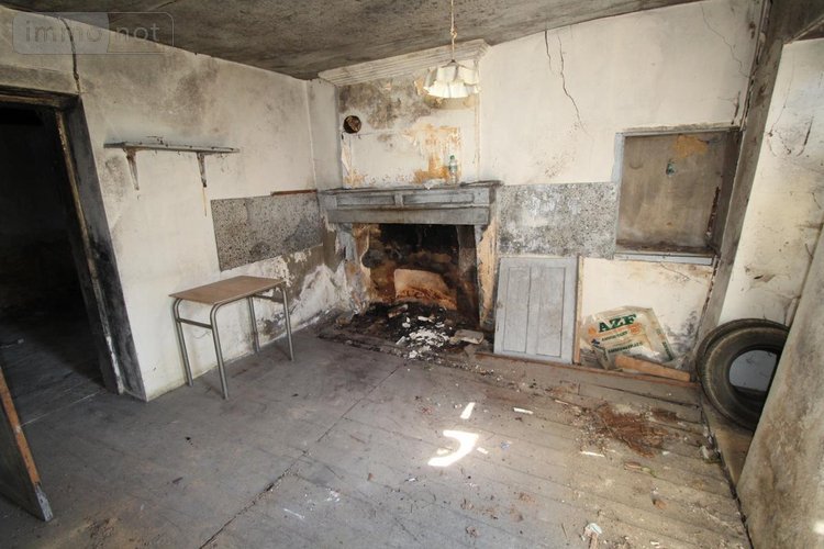 Maison a vendre Brizambourg 17770 Charente-Maritime 196 m2 7 pièces 262300 euros