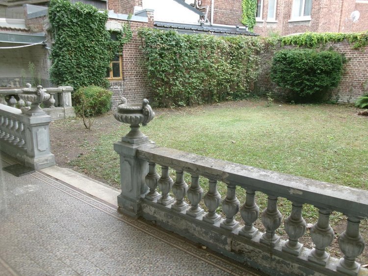 Location fonds et murs commerciaux Béthune 62400 Pas-de-Calais 81 m2  1400 euros