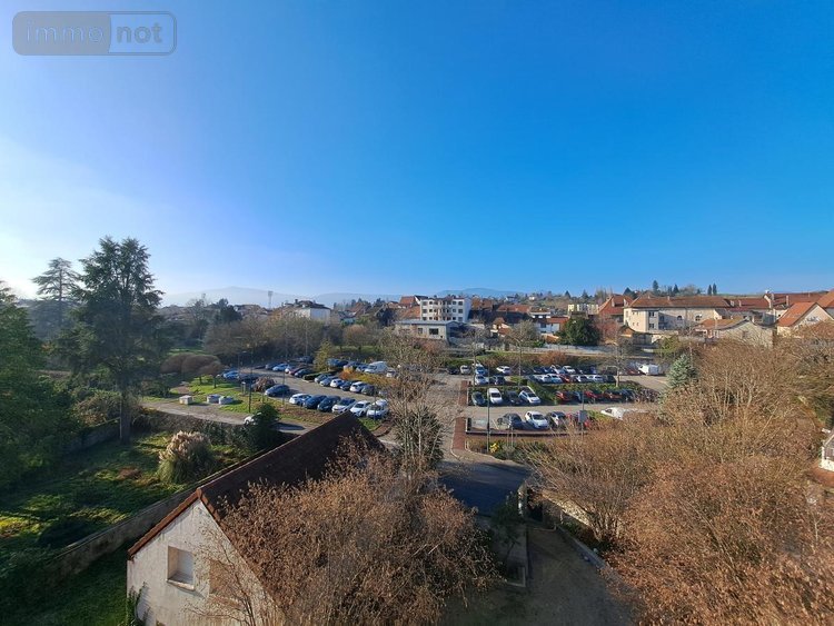 Location appartement Belley 01300 Ain 74 m2 3 pièces 700 euros