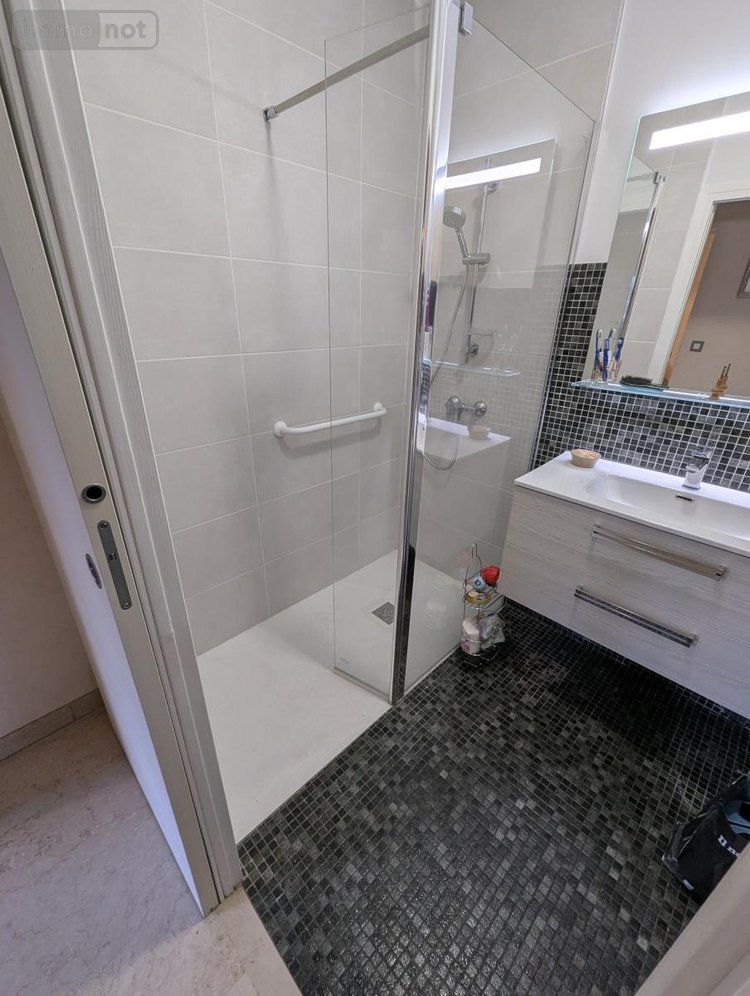 Appartement a vendre Chambéry 73000 Savoie 73 m2 3 pièces 184000 euros