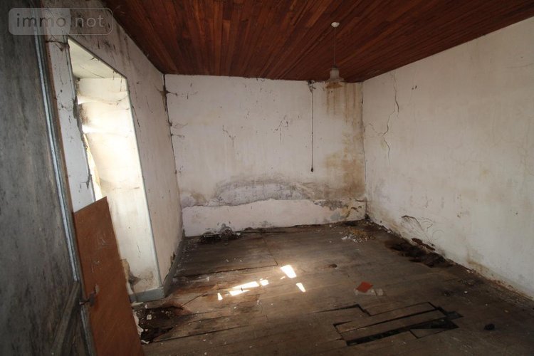 Maison a vendre Brizambourg 17770 Charente-Maritime 196 m2 7 pièces 262300 euros