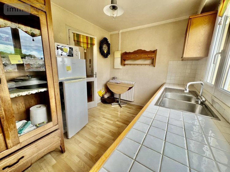 Appartement a vendre Lamballe-Armor 22400 Côtes-d'Armor 71 m2 3 pièces 231080 euros