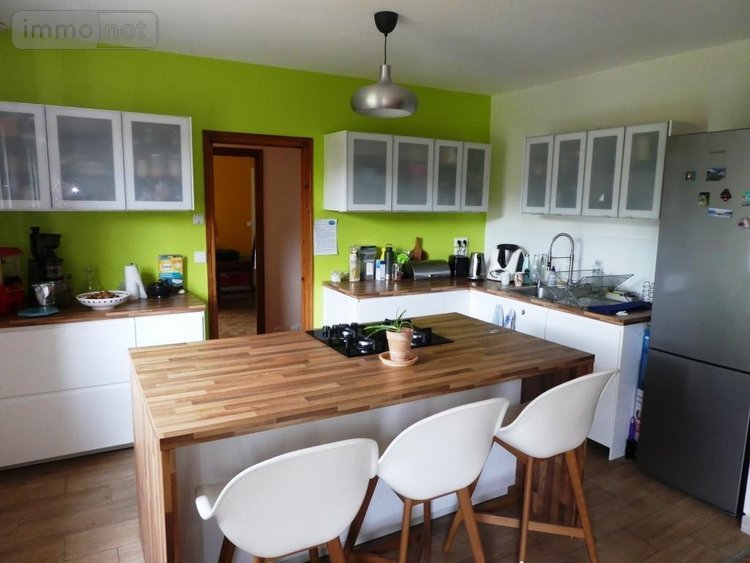 Maison a vendre Guémené-sur-Scorff 56160 Morbihan 203 m2 8 pièces 251000 euros