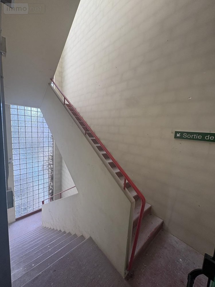 Immeuble a vendre Soissons 02200 Aisne 1900 m2  650000 euros