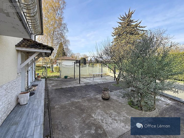Appartement a vendre Ségny 01170 Ain 80 m2 4 pièces 380000 euros