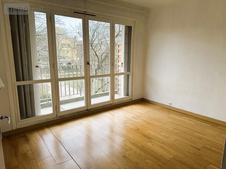Location appartement Lille 59000 Nord 41 m2 2 pièces 760 euros