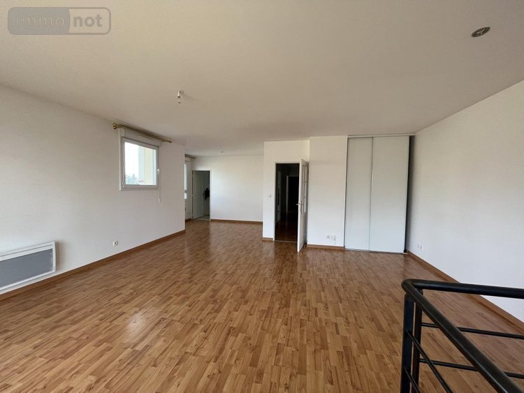 Location appartement Arras 62000 Pas-de-Calais 144 m2  1382 euros