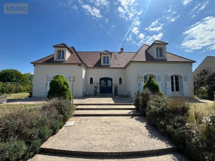 Maison a vendre Montcresson 45700 Loiret 241 m2 7 pièces 376400 euros