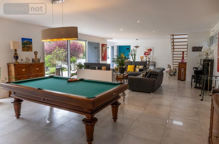 Maison a vendre Vertou 44120 Loire-Atlantique 195 m2 6 pièces 1179900 euros